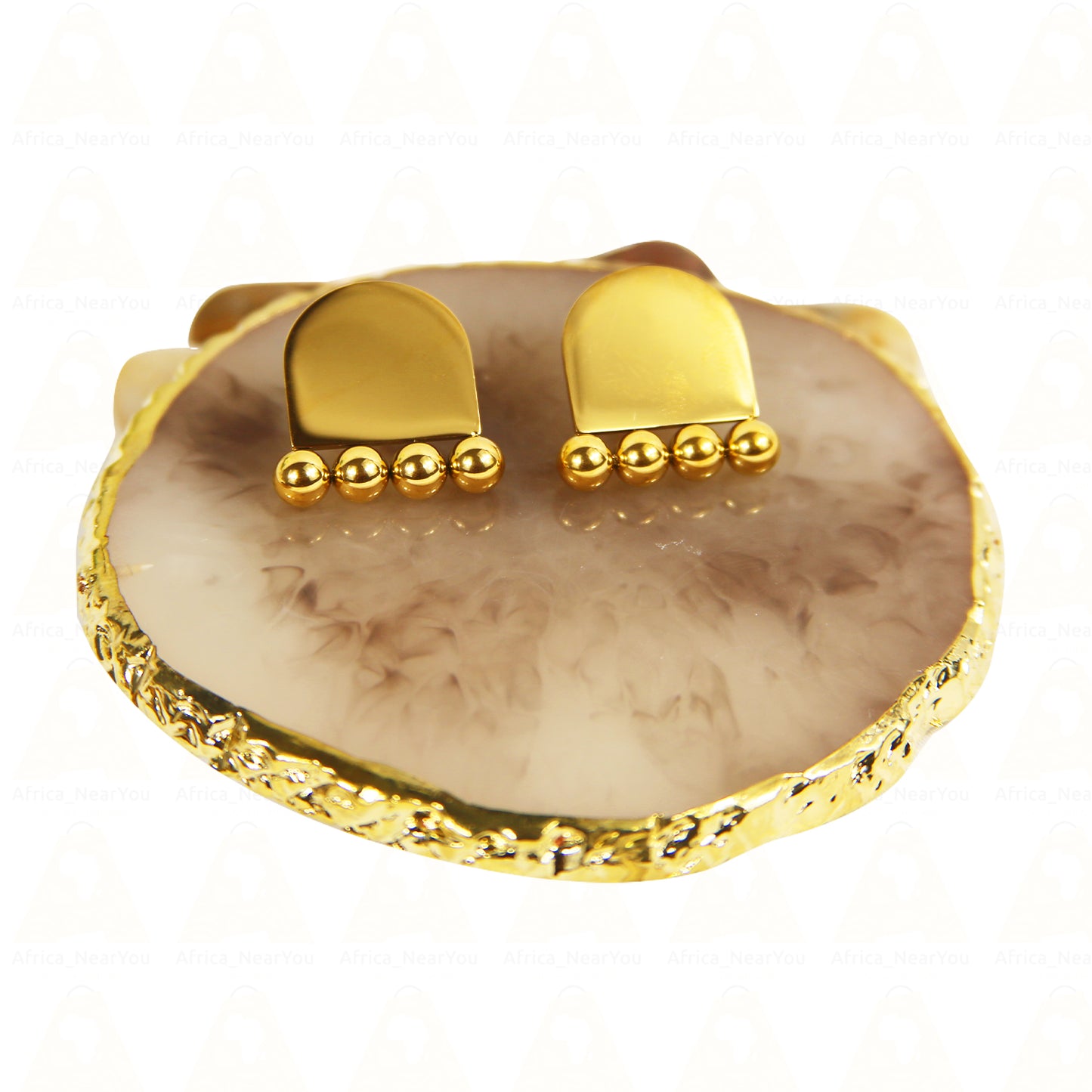 Sleek and Stylish Jewelry for Everyday Elegance