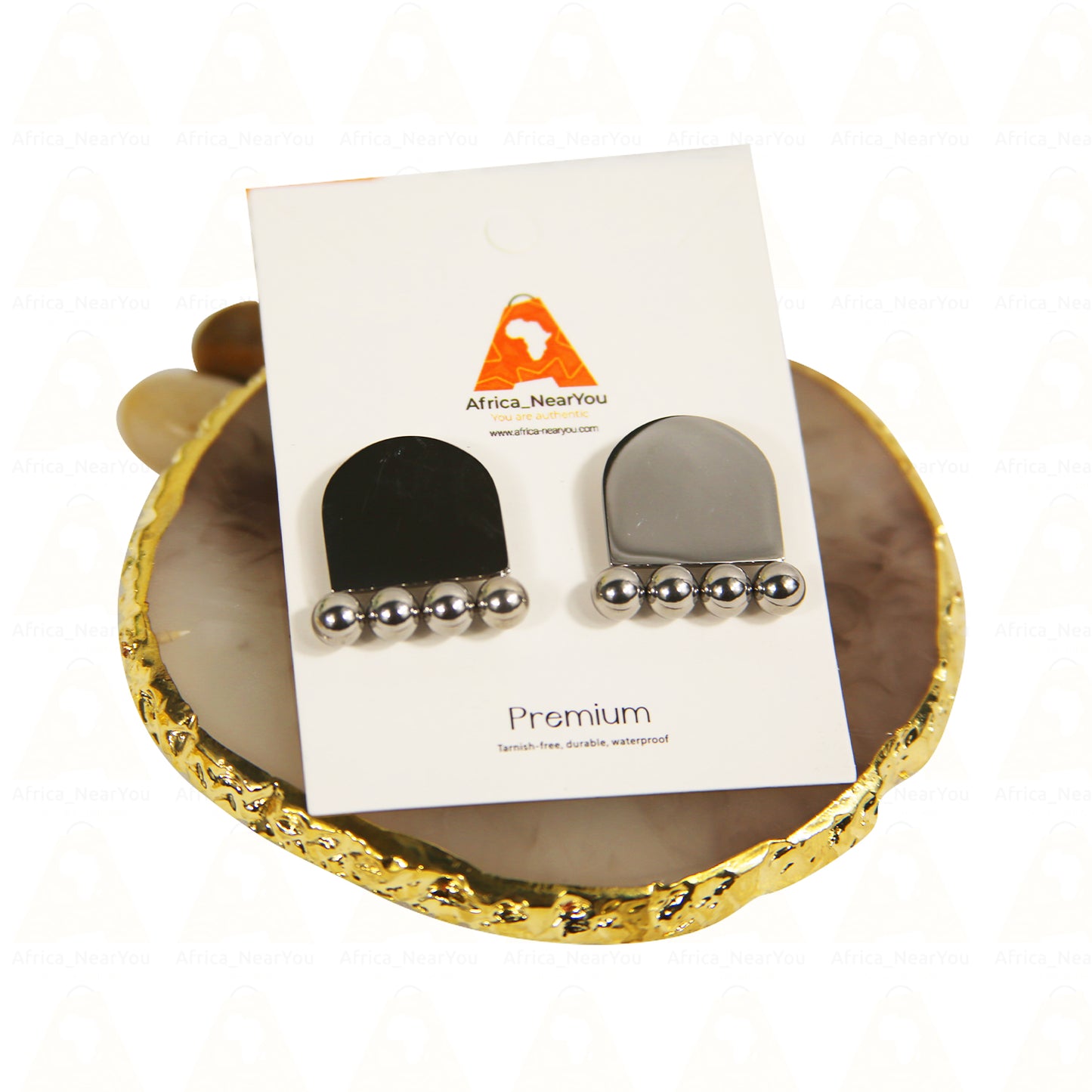 Sleek and Stylish Jewelry for Everyday Elegance